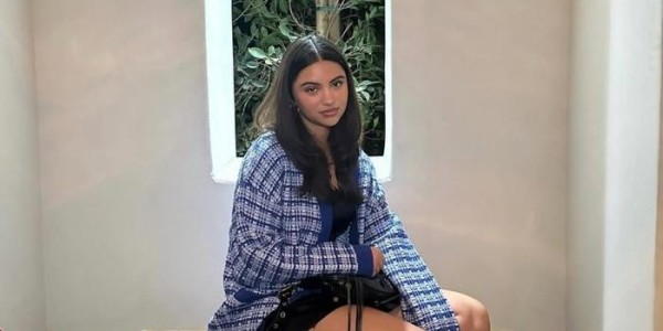 撒狗粮了！布朗尼与女友在社媒秀恩爱，球迷调侃詹姆斯要当爷爷了